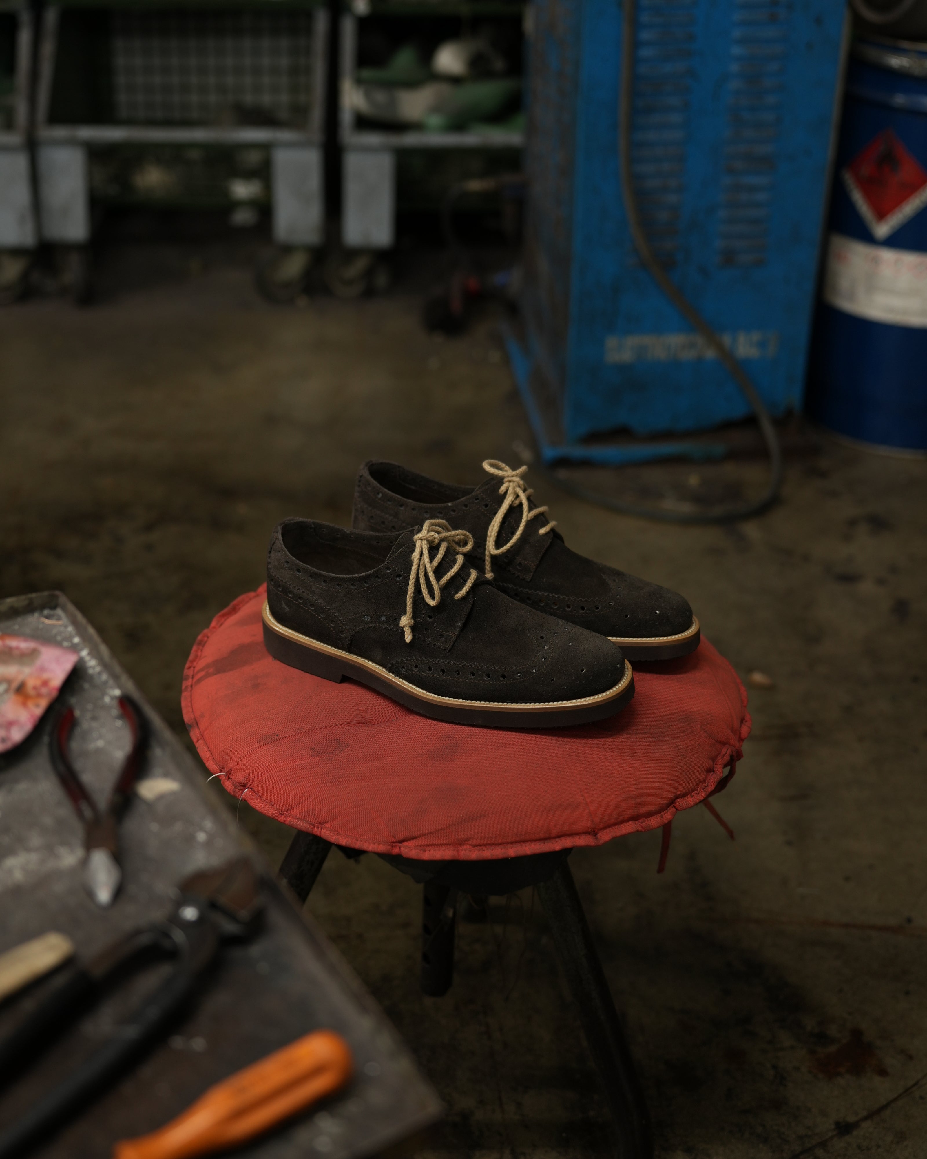 Ponente – Zapato brogue Oxford de ante marrón