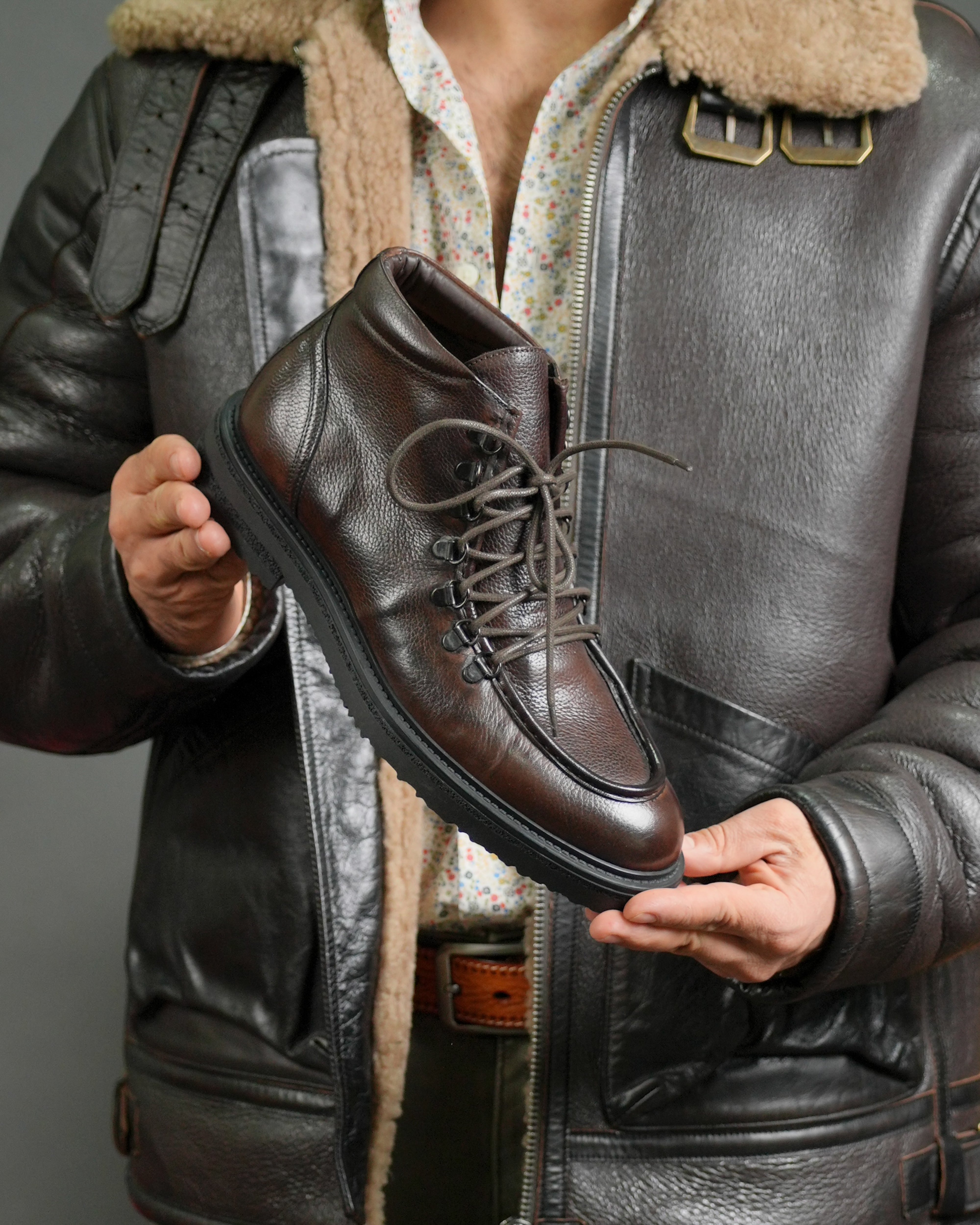 SHALAPI Fracap 1.1 luxury boots in full grain leather in brown