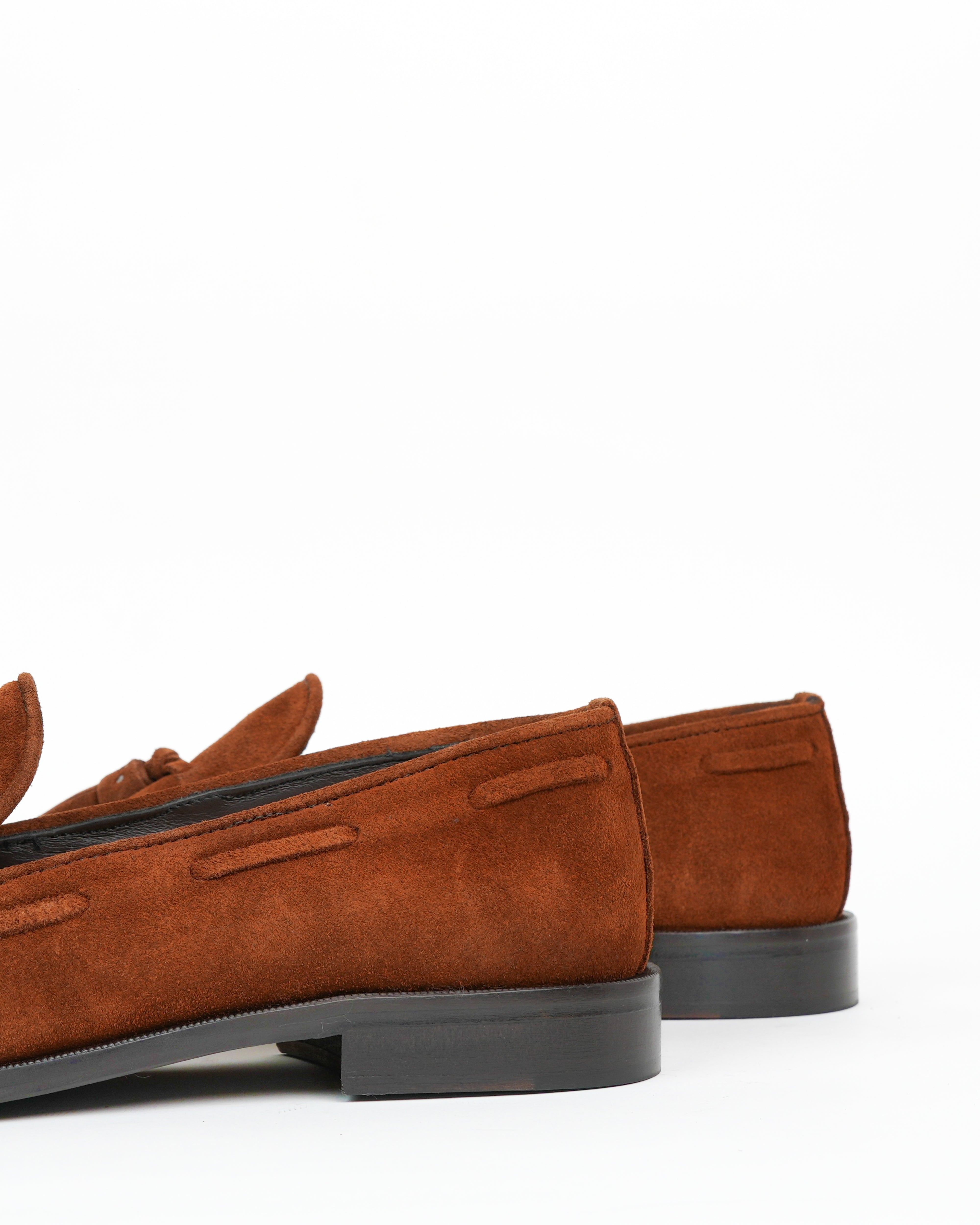 Mocasines con borlas SHALAPI Bari 1.1 para hombre en piel serraje color camel