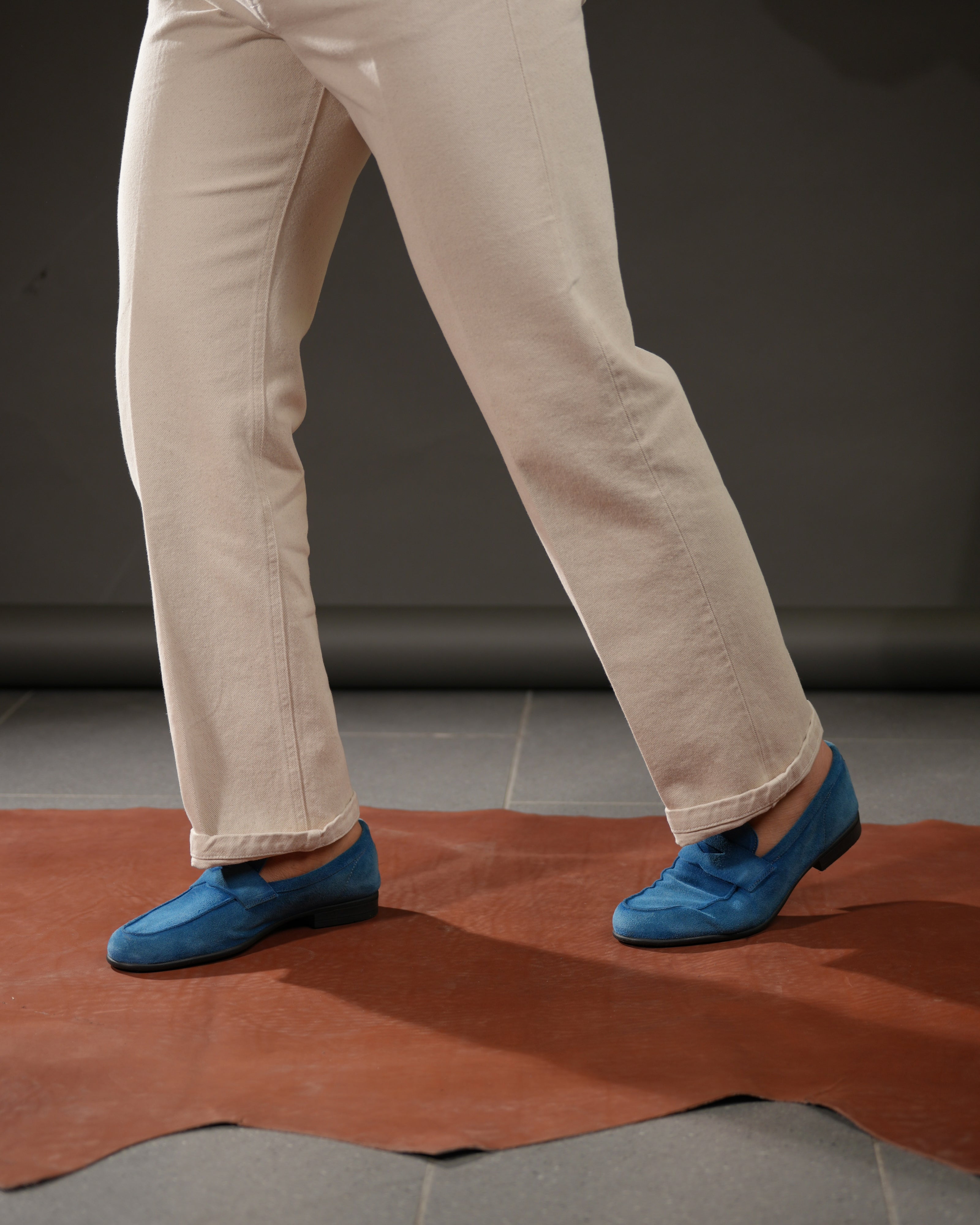 Mocassini Marechiaro in pelle scamosciata azzurra