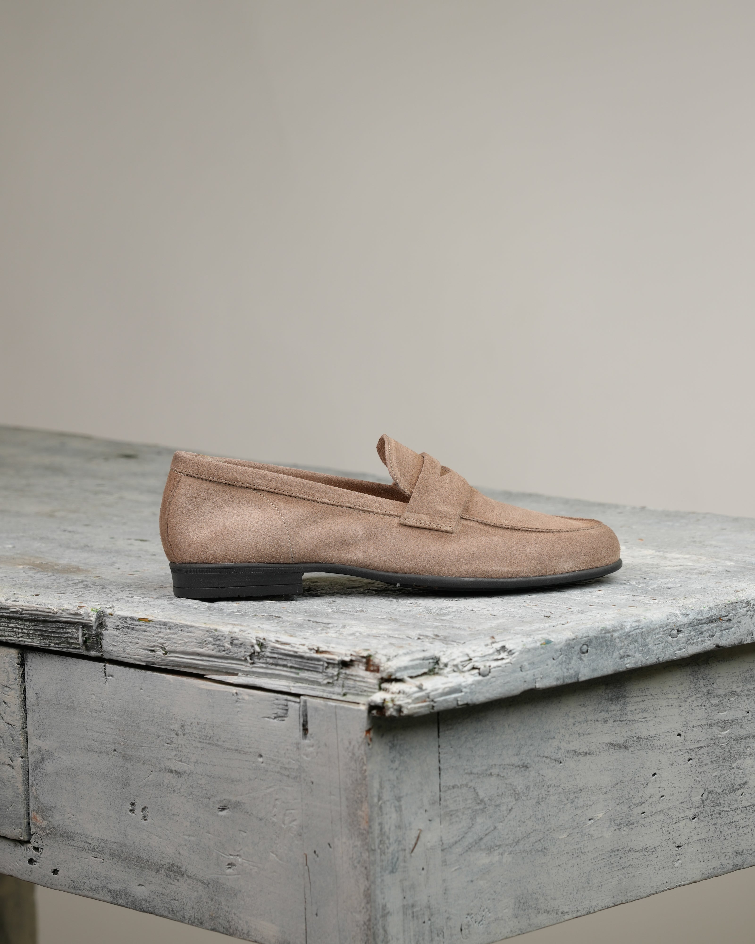 Mocasines Marechiaro de ante color beige