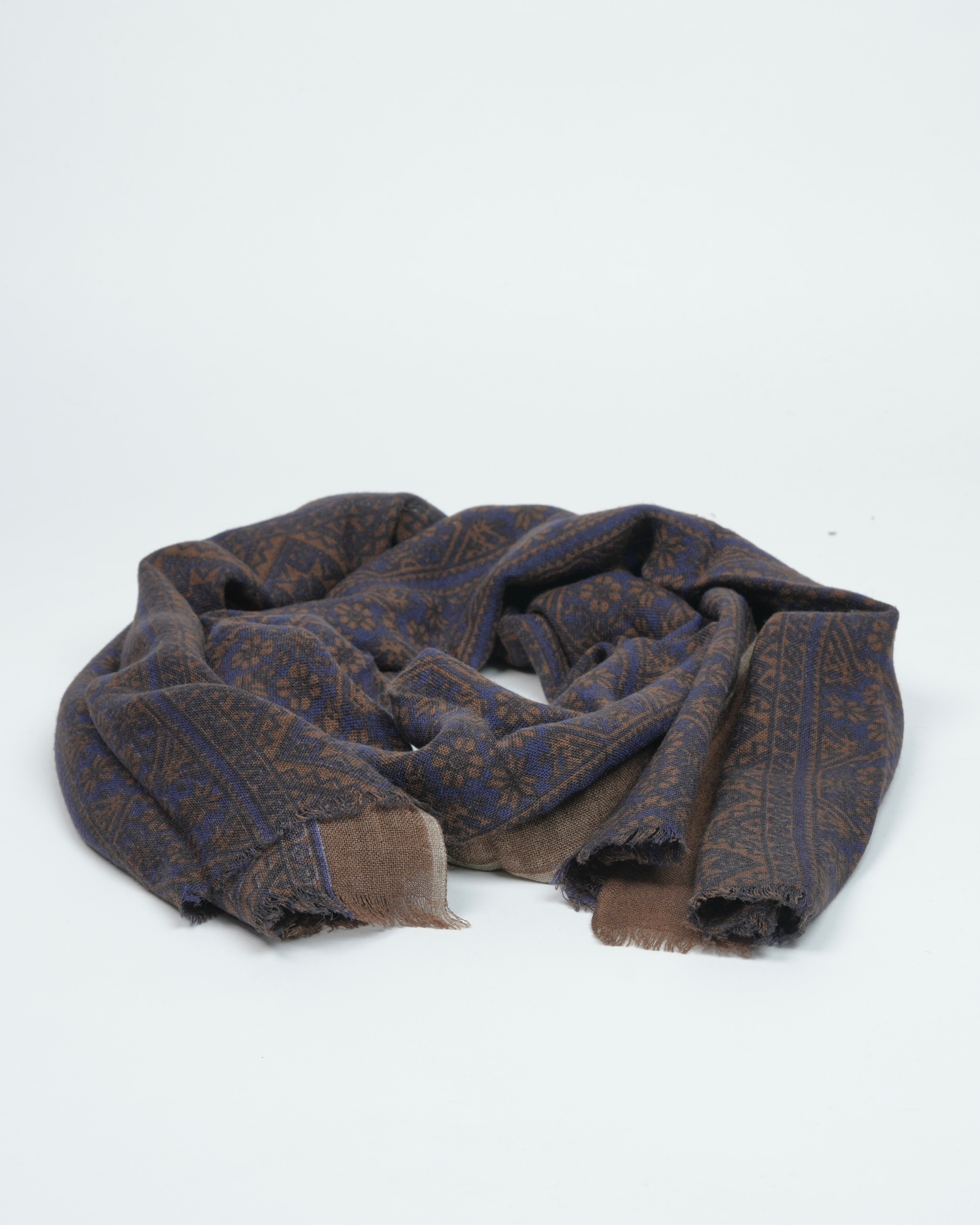 SHALAPI Scarf in 100% WOOL in Navy Blue & brown
