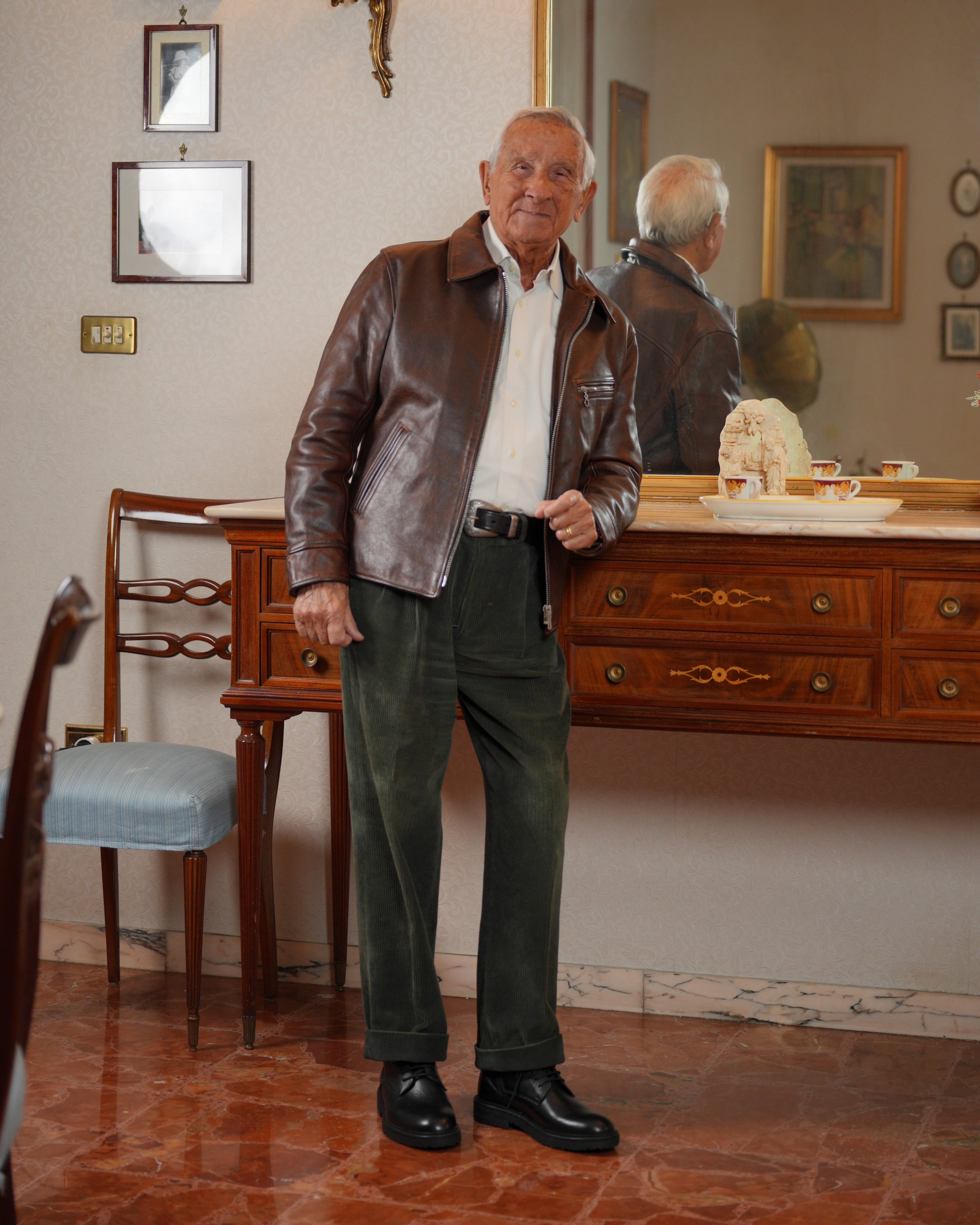 SHALAPI luxury 1.1 plain toe boots in full grain leather in black