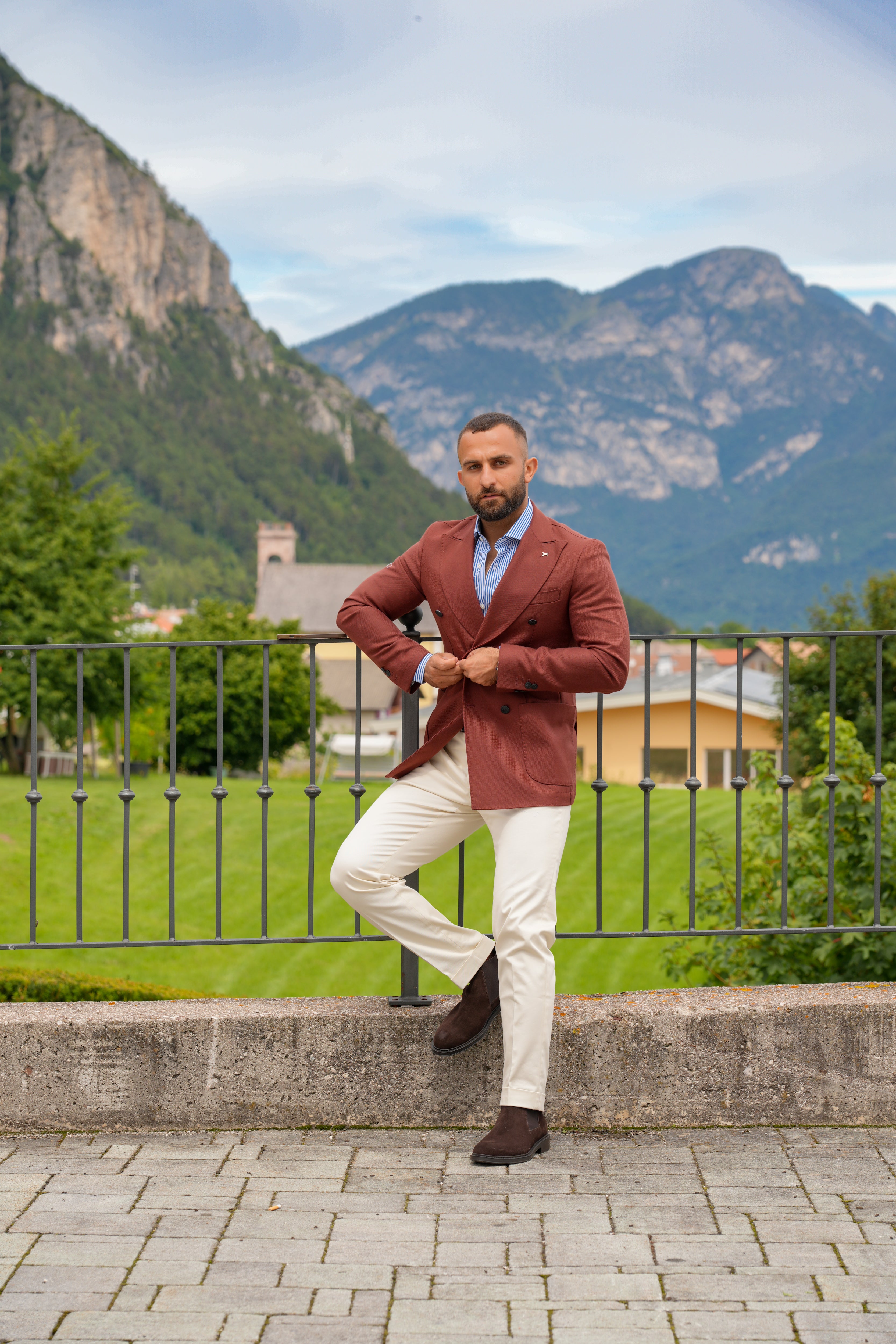 Stivali da strada di lusso SHALAPI 1.1 in pelle scamosciata marrone