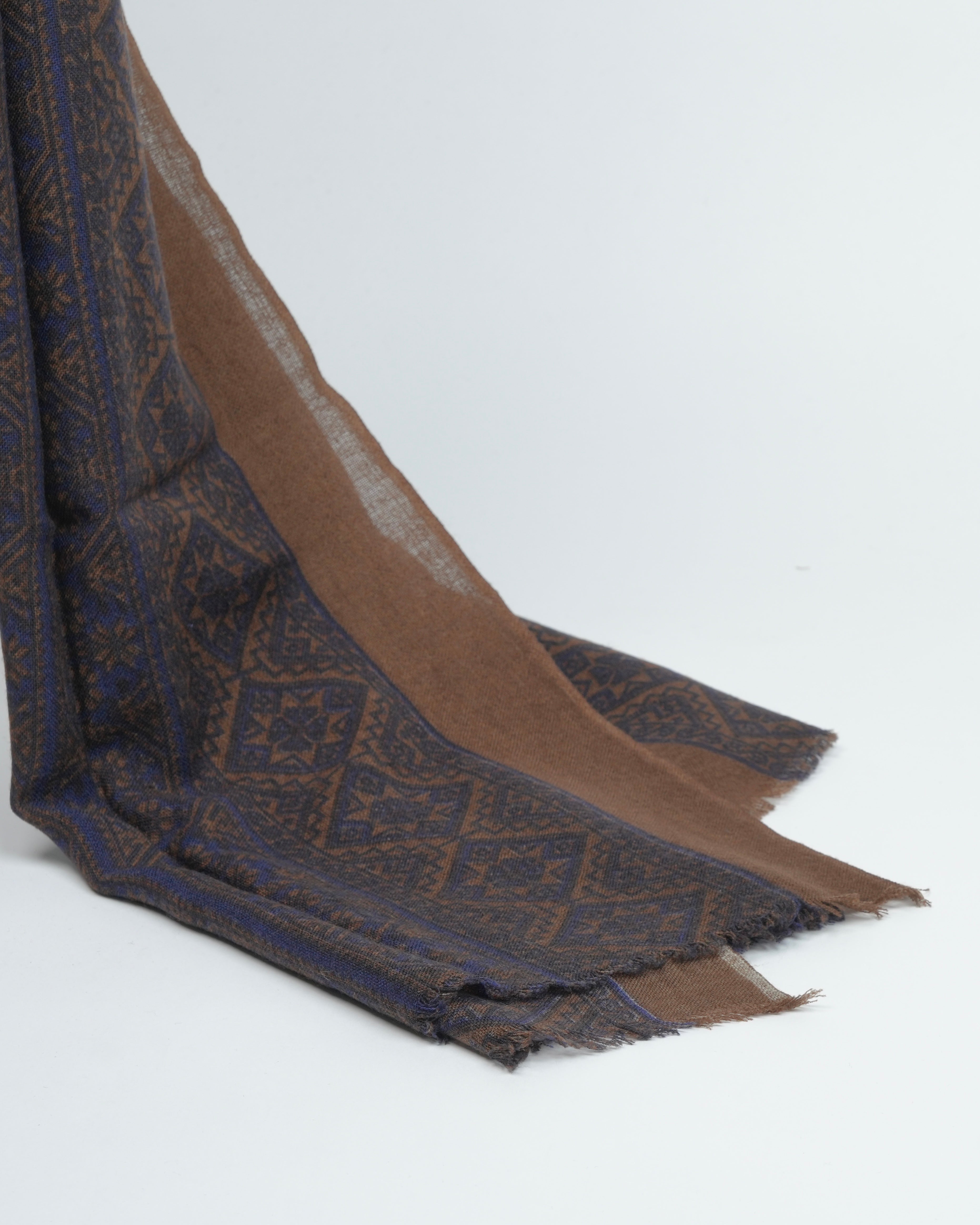 SHALAPI Scarf in 100% WOOL in Navy Blue & brown