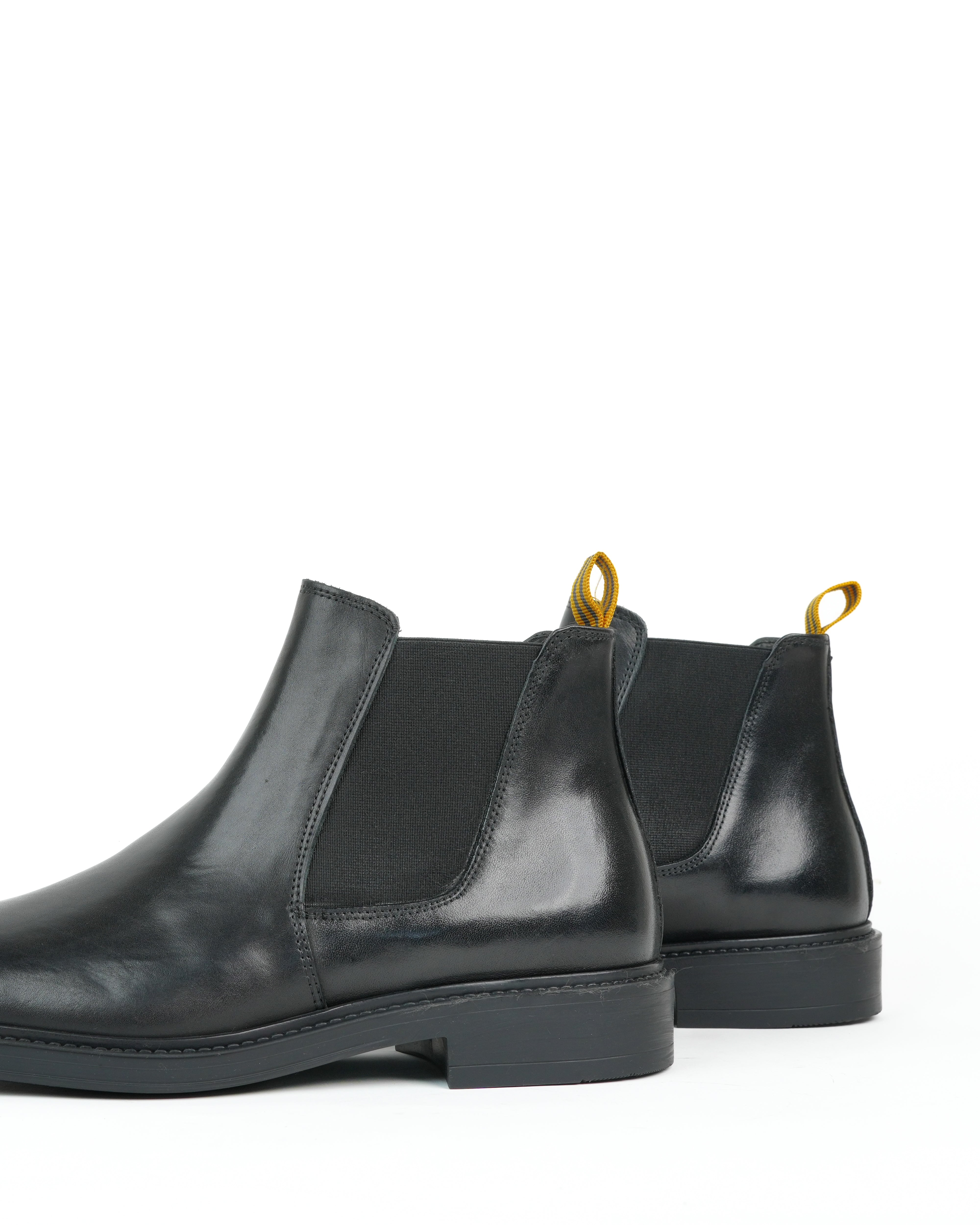 Stivali da strada di lusso SHALAPI 1.1 in pelle scamosciata nera