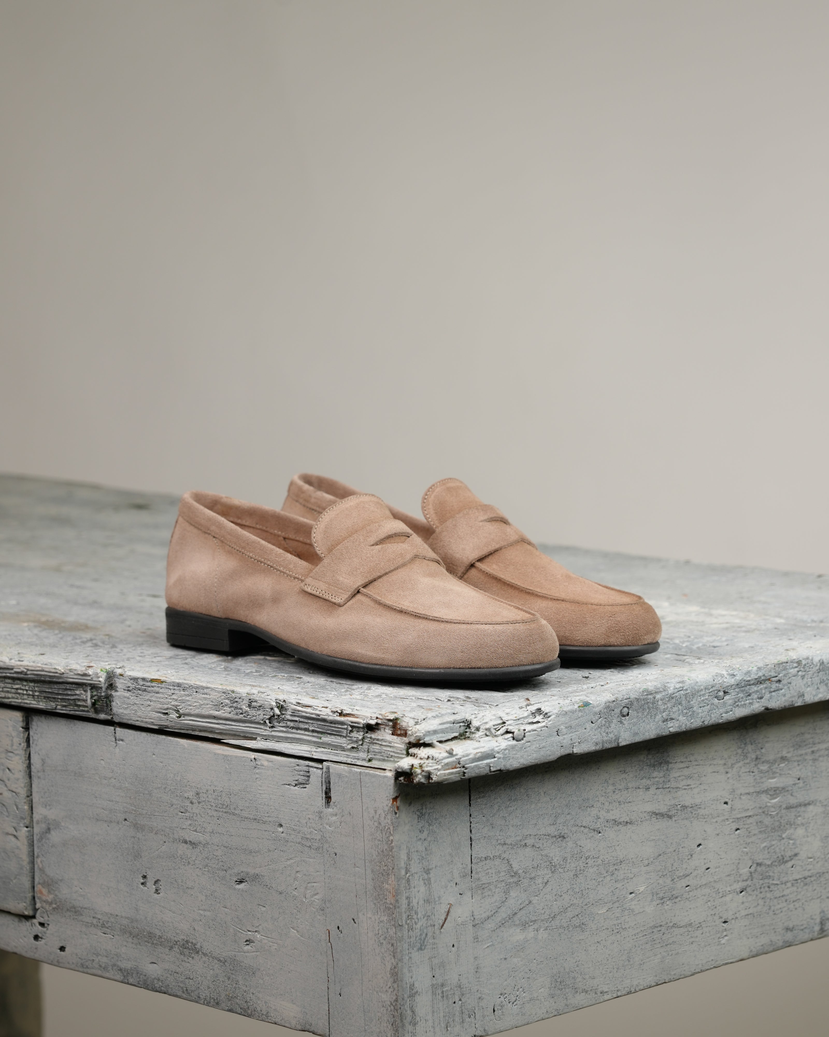 Mocasines Marechiaro de ante color beige