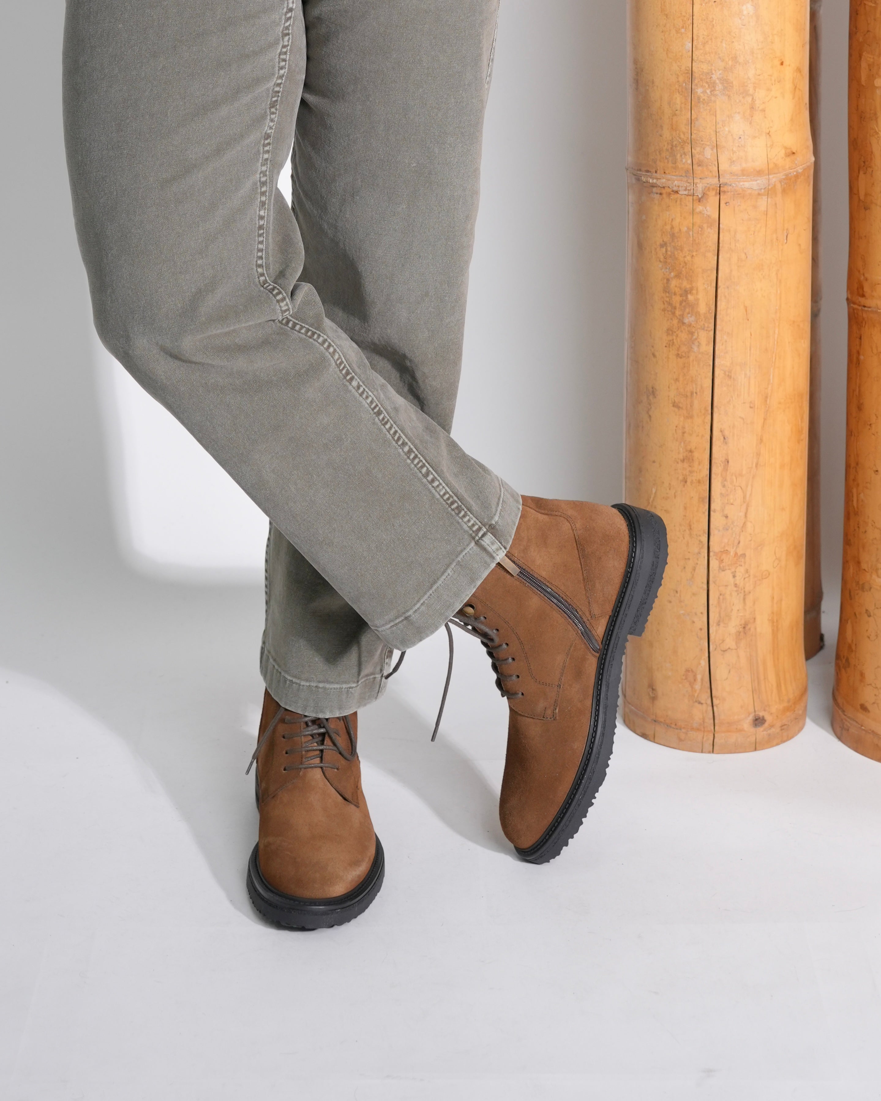 SHALAPI luxury 1.1 plain toe boots in suede leather in Camel