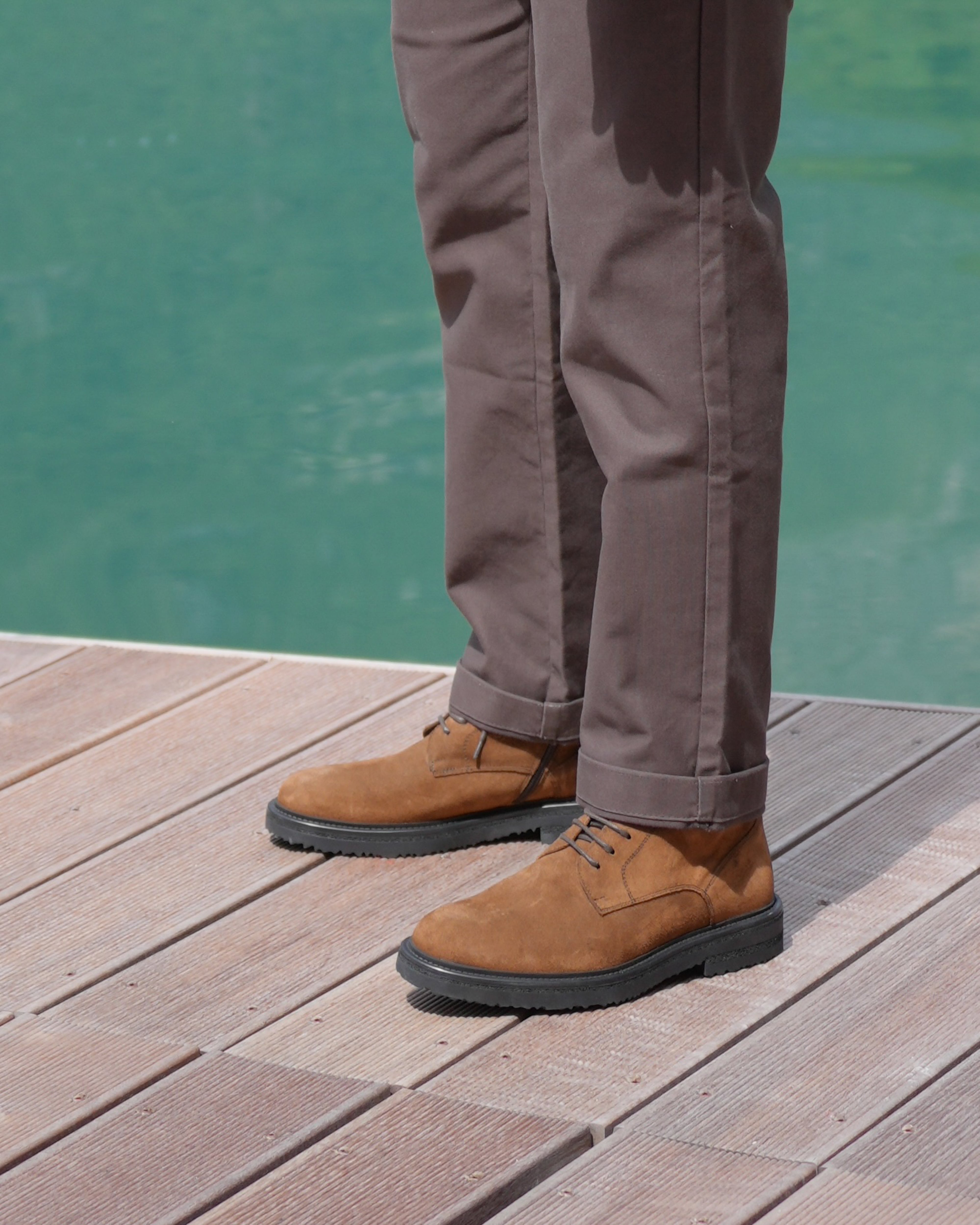 Stivali di lusso SHALAPI Maserati 1.1 in pelle scamosciata color cammello 