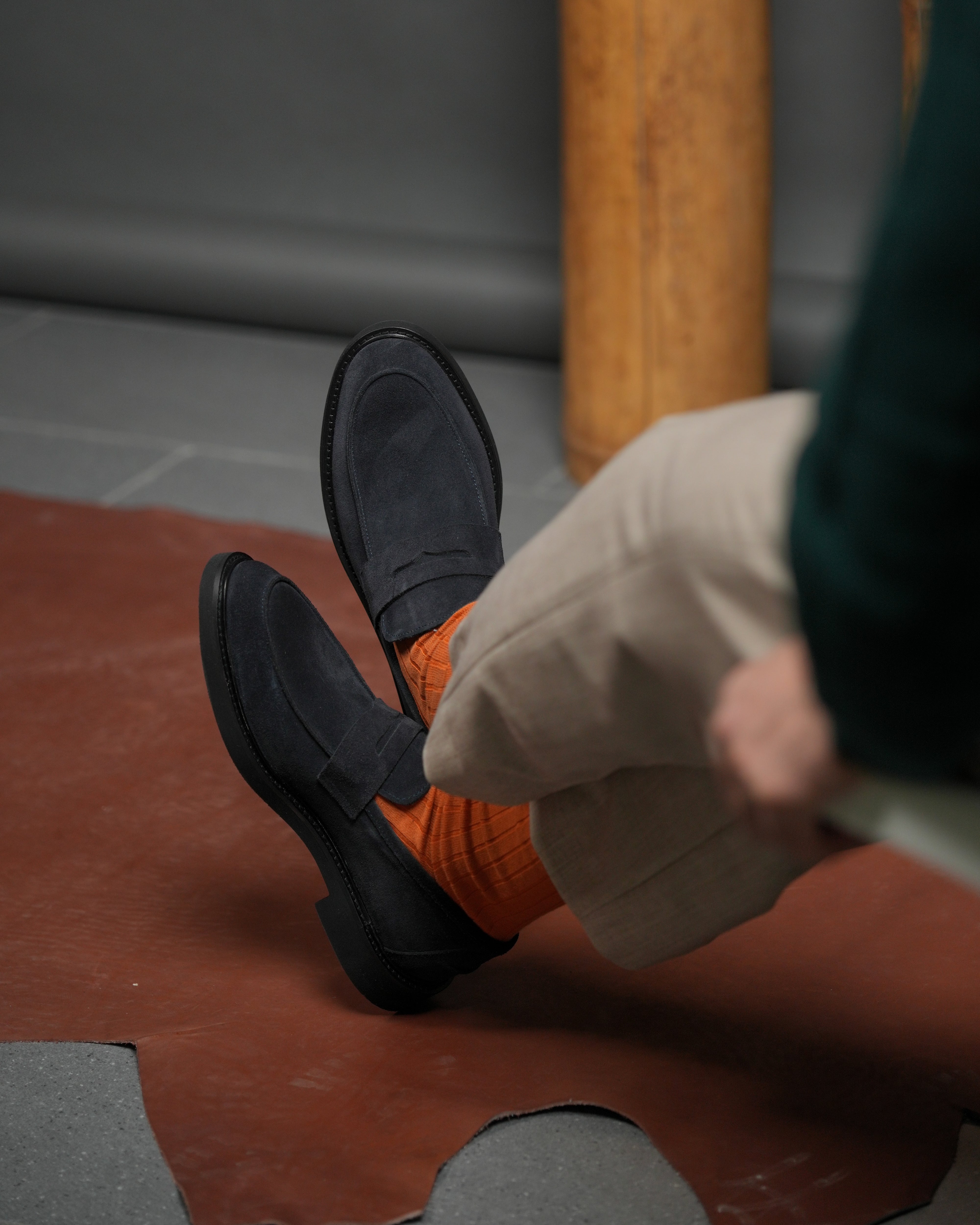 SHALAPI italian penny loafers for men in suede navy